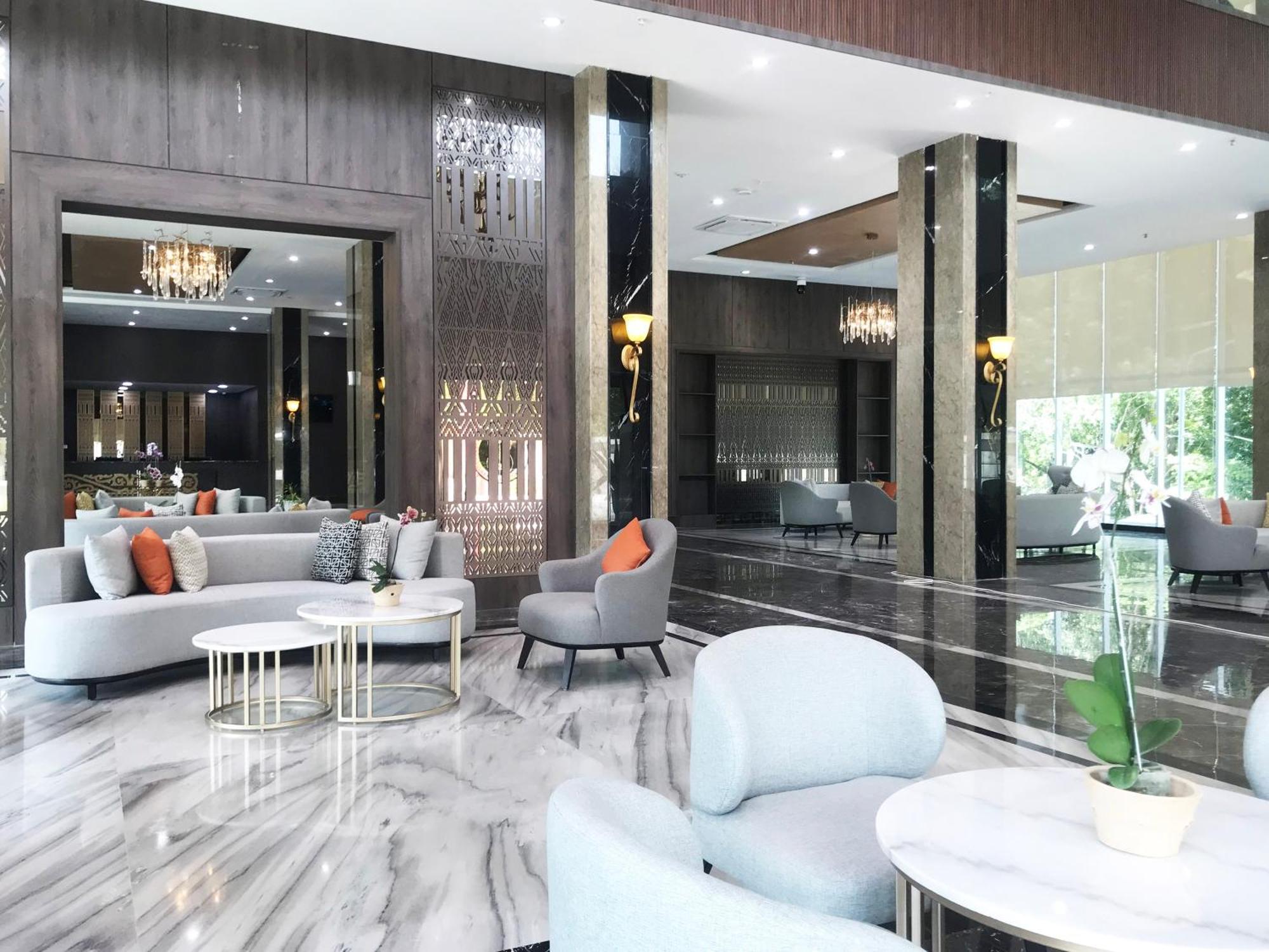Labersa Hotel & Convention Center Samosir Sinapuran ภายนอก รูปภาพ